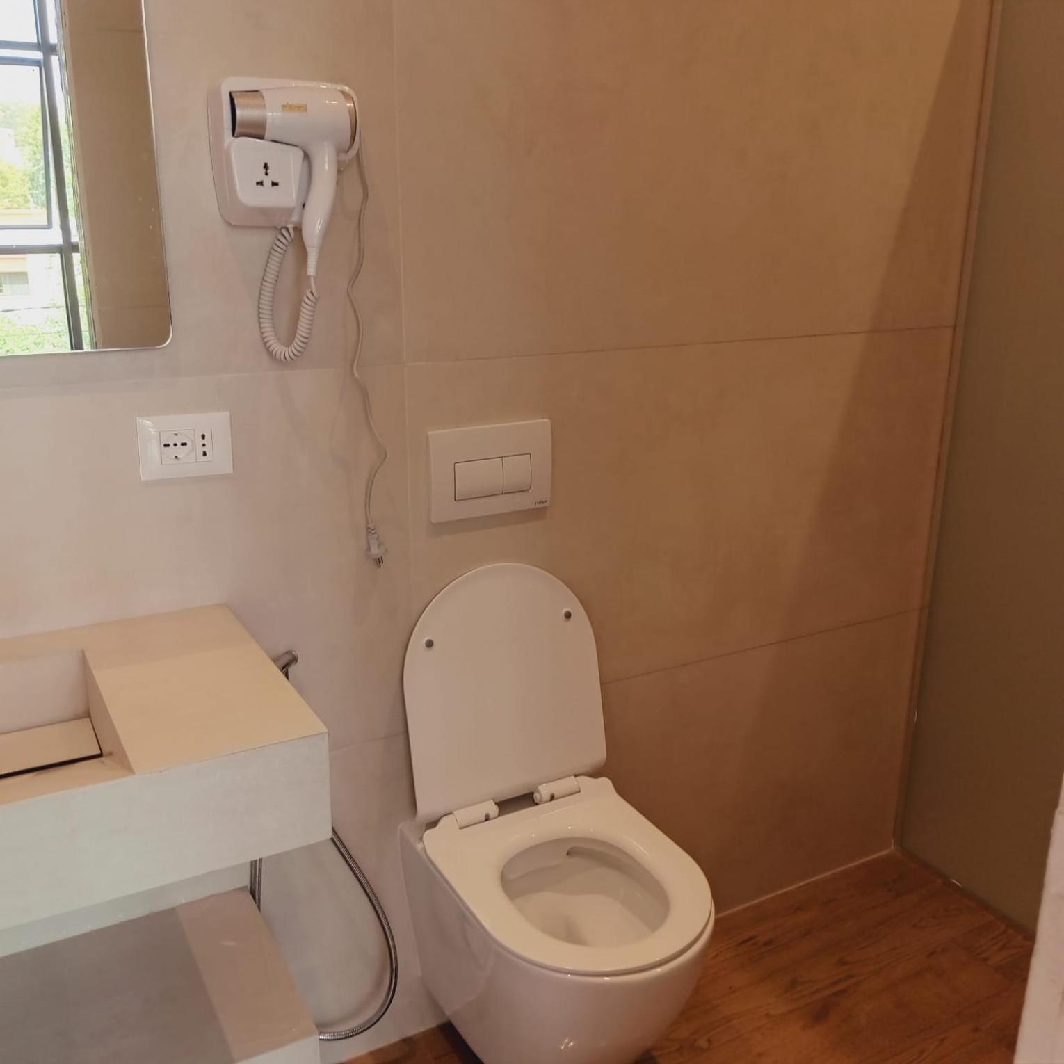 Dia Mare Deluxe Aparthotel Vlorë Buitenkant foto